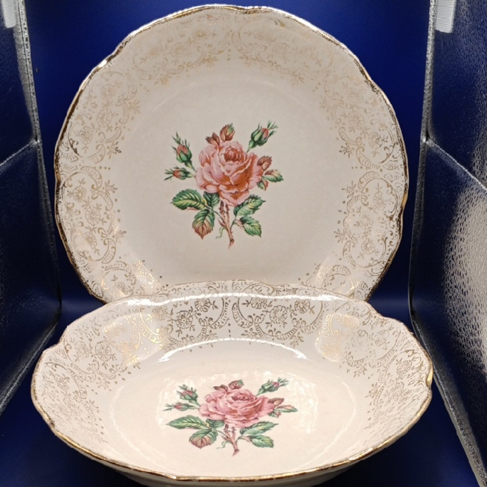 Vintage Elegant Floral Dinnerware Set 2 pis- Cream and Gold